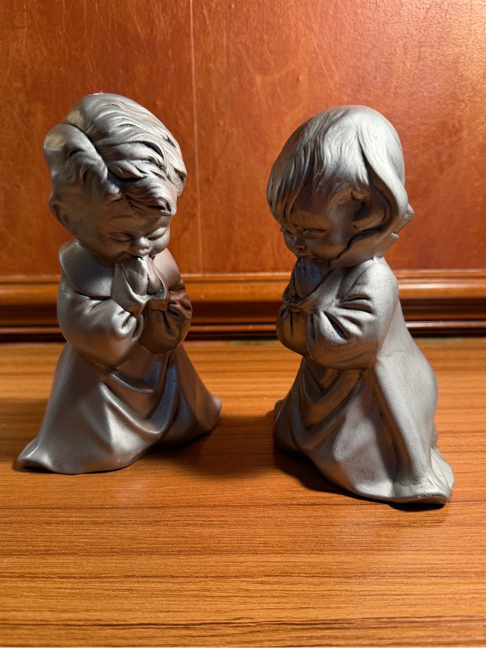 VTG 1971 Byron Molds Praying Boy & Girl Ceramic Figurines Pair 7.5” Rare Silver